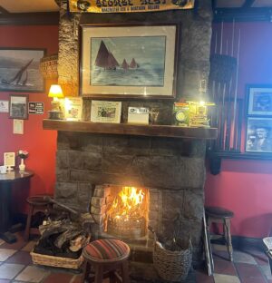 Moe Dunford Instagram - Tóg go bog é, lovin the draíocht of the West 
🍳☘️🎥🌿