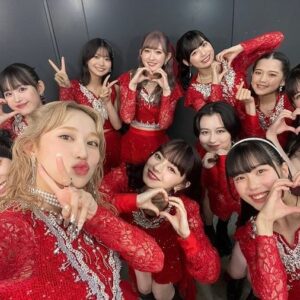Moe Kamikokuryo Instagram - ⁡
⁡
6/19 
⁡
ANGERME CONCERT 2024 SECRET SECRET
佐々木莉佳子 FINAL「愛情の世界へ、君もおいでよ」
横浜アリーナ公演。
⁡
ありがとうございました！！
⁡
完全燃焼。。。❤️‍🔥
⁡楽しすぎた〜〜！！

⁡
佐々木さん卒業おめでとうございます🌻
優しくて温かい佐々木さんが大大大好き🥰
これからの佐々木さんの未来に幸あれ！🤞🏻💫
⁡
⁡
⁡
⁡
#アンジュルム
#angerme
#アンジュルムと愛情の世界
#BIGLOVE💛💛💛
⁡
⁡
