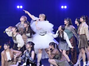 Moe Kamikokuryo Instagram - ⁡
⁡
6/19 
⁡
ANGERME CONCERT 2024 SECRET SECRET
佐々木莉佳子 FINAL「愛情の世界へ、君もおいでよ」
横浜アリーナ公演。
⁡
ありがとうございました！！
⁡
完全燃焼。。。❤️‍🔥
⁡楽しすぎた〜〜！！

⁡
佐々木さん卒業おめでとうございます🌻
優しくて温かい佐々木さんが大大大好き🥰
これからの佐々木さんの未来に幸あれ！🤞🏻💫
⁡
⁡
⁡
⁡
#アンジュルム
#angerme
#アンジュルムと愛情の世界
#BIGLOVE💛💛💛
⁡
⁡