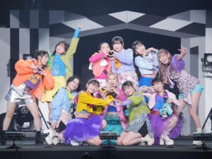 Moe Kamikokuryo Instagram - ⁡
⁡
6/19 
⁡
ANGERME CONCERT 2024 SECRET SECRET
佐々木莉佳子 FINAL「愛情の世界へ、君もおいでよ」
横浜アリーナ公演。
⁡
ありがとうございました！！
⁡
完全燃焼。。。❤️‍🔥
⁡楽しすぎた〜〜！！

⁡
佐々木さん卒業おめでとうございます🌻
優しくて温かい佐々木さんが大大大好き🥰
これからの佐々木さんの未来に幸あれ！🤞🏻💫
⁡
⁡
⁡
⁡
#アンジュルム
#angerme
#アンジュルムと愛情の世界
#BIGLOVE💛💛💛
⁡
⁡