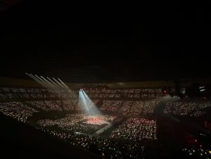 Moe Kamikokuryo Instagram - ⁡
⁡
6/19 
⁡
ANGERME CONCERT 2024 SECRET SECRET
佐々木莉佳子 FINAL「愛情の世界へ、君もおいでよ」
横浜アリーナ公演。
⁡
ありがとうございました！！
⁡
完全燃焼。。。❤️‍🔥
⁡楽しすぎた〜〜！！

⁡
佐々木さん卒業おめでとうございます🌻
優しくて温かい佐々木さんが大大大好き🥰
これからの佐々木さんの未来に幸あれ！🤞🏻💫
⁡
⁡
⁡
⁡
#アンジュルム
#angerme
#アンジュルムと愛情の世界
#BIGLOVE💛💛💛
⁡
⁡