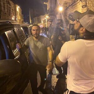 Mohamed Gomaa Instagram - It’s not magic that can take us to another workd . It is storytelling .

#مسلسل_هروب #شجون_الهاجري #storytelling #soon #behindthescenes #filmimdustry #drama #work #filmdirector #mohamedgomaa #المخرج_محمد_جمعه #work #tv #film #tvseries
