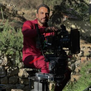 Mohamed Gomaa Instagram - Behind the scenes from my new tv series #مسلسل_هروب with amazing  @shoooj and talented dop @waelkhalaf1  #soon on #shahidvip 
#شوجون_الهاجري