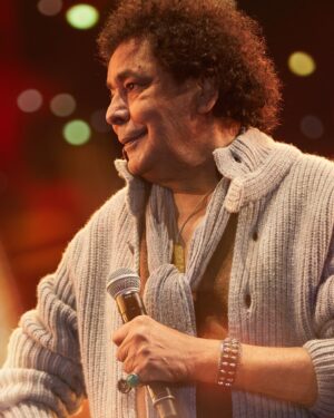 Mohamed Mounir Instagram - Happy New Year's to everyone.
.
.
Jewel Sport Aqua City 30.12.2022.
.
.
📸 by @cmzworld