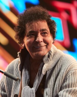 Mohamed Mounir Instagram - Happy New Year's to everyone.
.
.
Jewel Sport Aqua City 30.12.2022.
.
.
📸 by @cmzworld