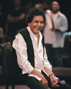 Mohamed Mounir Instagram - 30 . 09 . 22
.
.
.
@ ZED PARK