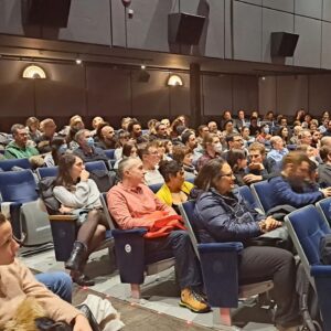 Mohammed Marouazi Instagram - Merci Rachid pour ta présence en compagnie de lhajj que Dieu te le garde. Merci à ce beau public québécois pour son retours positif. Le film a touché vos coeurs est c'est l'essentiel.