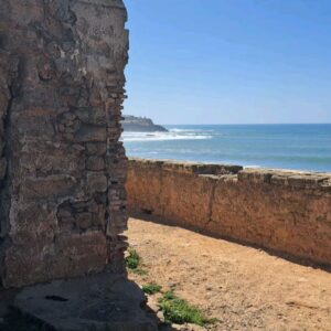 Mohammed Marouazi Instagram - Actuellement, sous le charme de cette ville inspirante et envoûtante.... Larache qui cache et se cache derrière ses mûrs malheureusement délaissés au gré du vent #shlomomovie #larache