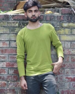 Mohd Talib Instagram - इन्कार है जिन्हे आज मुझसे मेरा वक्त देखकर,मै खूद को इतना काबील बनाउंगा वो मिलेंगे मूझसे वक्त लेकर!..
🖕I hate two faced person..
Such people do not deserve me ￼