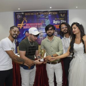 Mohd Talib Instagram - Agra audition.  @bouncerproduction
Show @mrmissmrsfabulousindia
With @realnikku__
@sakshijaiswal224
@mevaibhav0662officially @i_m_david07 @karanbishtofficial @pk_photography8115 @maahiqueen4121 . 
। 
। 
। 
। 
। 
. 
। 
#modellife #modelling #bouncerproduction #mohdtalibofficially #cast #casting #mrmissmrsfabulousindia #internationalrunwayfashionweak
#irfw
#mrindia