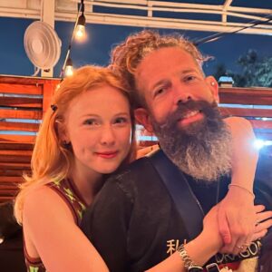 Molly C. Quinn Instagram - ☺️ thank you for capturing this happiness ☺️