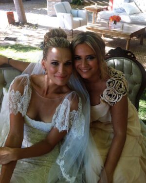 Molly Sims Instagram - From our late 20’s to dating to heartbreak to weddings to raising kids to co-hosting to FaceTiming each other at the mall convincing each other “we need something” 😜 to leaning on each other through every hard time ❤️ @emesegormley thank GOD I told you I liked your hair 20 years ago at an event and Thank GOD you actually followed up to hangout. 😂 I would’ve missed out on the best friend I could’ve ever asked for. 

You’re my partner in crime and always tell me how it is, whether I like it or not 😉 and I wouldn’t want it any other way. Love you woman ❤️