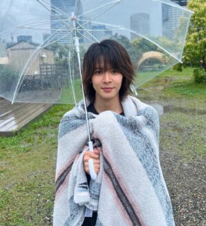 Momose Takumi Instagram - ・
22歳になりました。
犬年齢でいうと3歳なのでまだまだわんぱくに生きたいと思います。

22歳も何卒

#21歳の思い出かき集めてみた