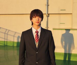 Momose Takumi Instagram - ・
最近お仕事で制服を着る機会が多くて現役の時より着てるんじゃないかと思う21歳今日この頃です

超十代チャンネル観てね🙃
#超十代