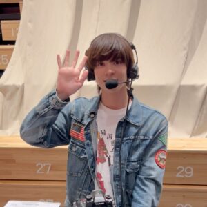 Momose Takumi Instagram - ・　
初めてのプロレス解説楽しかった！

小学生の頃毎日プロレス観てた自分に自慢できる😌

#ddtプロレスリング