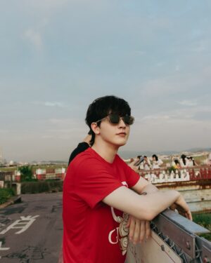 Mondop Heamtan Instagram - มีคนคิดถึงเธอ แล้วเธอรู้สึกได้หรือเปล่า??