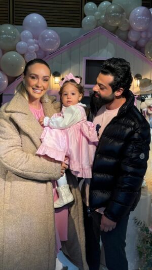 Monick Camargo Instagram - Deus e sua incrível forma de cumprir todas as  promessas…
💕🎂

#Mariamfaz1

È o último, juro!