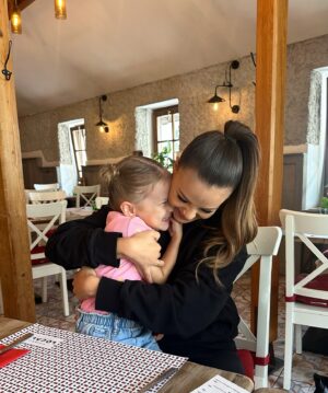 Monika Bagárová Instagram - Jsem tak moc vděčná a šťastná, že Tě mám ♥️ Jsi pro mě vším.♥️ #bezpodminecnalaska