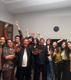 Montserrat Gizelle Instagram - MOREEEEEE behind the scenes #badboysvscrazygirls2 eps 3 !!!! episode terpecahhh !!! ada yang udah nonton eps 3 & 4 #badboysvscrazygirls2 ?? 🙋‍♀️🙌❤️⭐️🫂