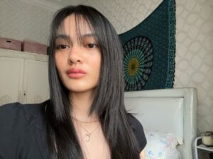 Montserrat Gizelle Instagram - took pictures on tiktok. and the sound choice tiktok randomly picked for me.. lol😂