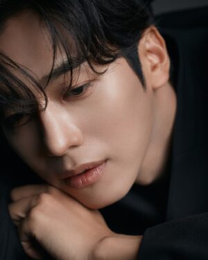 Moon Ji-hoo Instagram - 이젠 일을 즐기면서 하는 내 자신을 보니 너무 뿌듯하다
하루하루 감사하면서 사는 삶이 너무 행복해