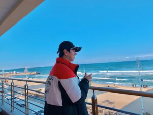 Moon Jun-young Instagram - 🌊