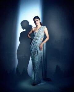 Actress Mouni Roy HD Instagram Photos and Wallpapers August 2024