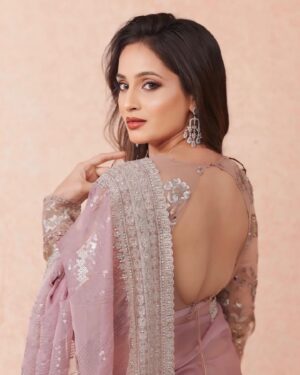 Mounika Dev Instagram - Elegance is an attitude ❤️