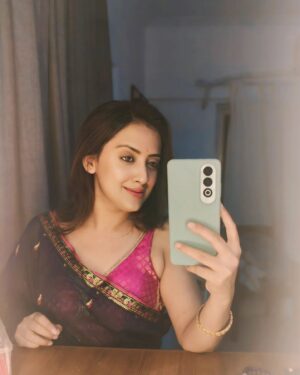 Mrinalini Chatterji Instagram - 🌻