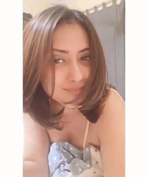 Mrinalini Chatterji Instagram - First Selfie 🤳 of 2024. 
Finally after being sick for a very long time, bed rest of 14 days. I finally stepped out from home yesterday and I I did this... chopped my hair💇‍♀️
.
.
.
.
.
.
#selfie #photooftheday #instagram  #instaphoto #shorthair  #newyear #firstselfie #haircut