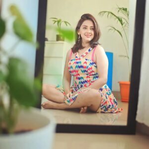 Mrinalini Chatterji Instagram - 🌼🍭