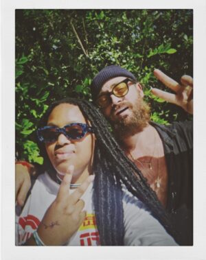 Msaki Instagram - POSTCARDS FROM LA…
LA seems to be a second home now. The Lost Angels keep finding me and every song is a triumph in befriending my shadow. We are getting there 🐌🌸

1. The spot of epiphanies . Next to my fave chair in Malibu.
2. Angel alert! This is Ben. I call him Captain Fractal. He is also the best housemate coz he is fun to host dinners with. We play tennis and pop tennis and hate pickle ball. Eeewwh. 😛
3. The existential dread ( see what I did there) when the chorus ain’t chorusing and the session is 5 to over.
4. Went to @officialmanana ’s listening session and cried. 
5. Stared into the abyss then wrote! 
6. Justin! What a freaking angel. Just go to his profile. Friend of my heart. @wejustwill !
7. Ahh @jesseclegg you sweet angel. Thank you for gifting me @hereisdamian. I am happy to be in this picture I swear. These gents are pretty solid. Chunky broers. 
8. I was pissed off so I took a picture to remember how stupid it is to stay mad.😛 
9. @ryx took me to Gaaa Gaah movement and we danced with strangers in Topanga. 
10. Then we chased a song together. Still chasing. Angel spotted 💜