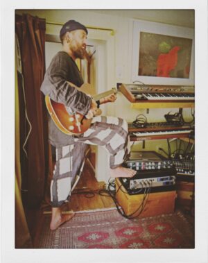Msaki Instagram - POSTCARDS FROM LA…
LA seems to be a second home now. The Lost Angels keep finding me and every song is a triumph in befriending my shadow. We are getting there 🐌🌸

1. The spot of epiphanies . Next to my fave chair in Malibu.
2. Angel alert! This is Ben. I call him Captain Fractal. He is also the best housemate coz he is fun to host dinners with. We play tennis and pop tennis and hate pickle ball. Eeewwh. 😛
3. The existential dread ( see what I did there) when the chorus ain’t chorusing and the session is 5 to over.
4. Went to @officialmanana ’s listening session and cried. 
5. Stared into the abyss then wrote! 
6. Justin! What a freaking angel. Just go to his profile. Friend of my heart. @wejustwill !
7. Ahh @jesseclegg you sweet angel. Thank you for gifting me @hereisdamian. I am happy to be in this picture I swear. These gents are pretty solid. Chunky broers. 
8. I was pissed off so I took a picture to remember how stupid it is to stay mad.😛 
9. @ryx took me to Gaaa Gaah movement and we danced with strangers in Topanga. 
10. Then we chased a song together. Still chasing. Angel spotted 💜