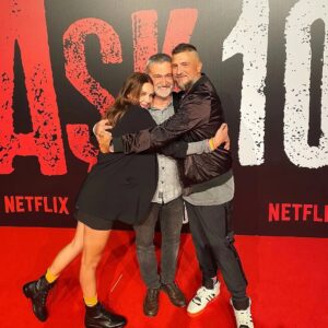 Müfit Kayacan Instagram - ❤ Aşk 101 2.sezonuyla @netflixturkiye 'de!
iyi seyirler👺@ayyapim #ask101 #aşk101 #aşk101veda