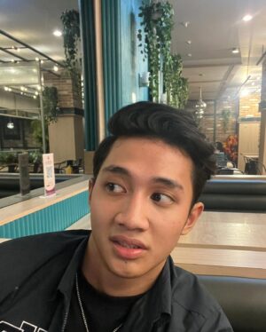 Munggaran Instagram - wig gue ilang.