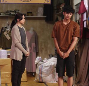 Munggaran Instagram - gimana hari pertama nya? sudah ada yang bertemu Ratman & Rahayu di bioskop?😅 #khanzab
