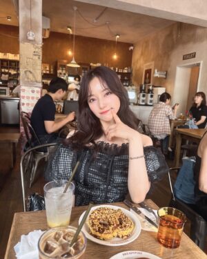 Murase Sae Instagram - #dailylook 7月ありがとう〜✌🏻今日乗り越えて、8月も楽しい作ろう〜😛🥨行ってきます〜🙃