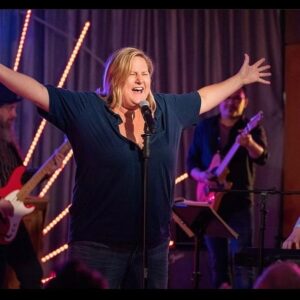 Murray Hill Instagram - ⚡️⚡️Somebody Somewhere just got picked up for Season 2 ⚡️⚡️ HOLY SHIT 🤯🙏🏼🎉 Congrats @bridgeteverett & everyone involved!! Showbiz to the rescue!! Thank YOU, for reals, for all the support, love and for watching!! TY @hbo @hbomax  #DDHD #showbiz #representationmatters #thisis50 #fredrococo
