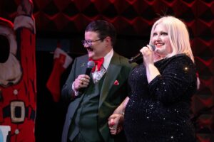 Murray Hill Instagram - 🎄When the holidays are a chosen family affair! 🎅🏼 We had a ball at @joespub this year! What a cast of misfits and what an audience! 🎁 Love ya, kids! Murray Xmas ☃️ 

❄️ @peppermint247 @bethditto @angiepontani @kennedyadministration @larryowenslive @boomboomhiller @bridgeteverett @boy.radio @lilmisslixx @ericlanes @mattparkermusic @lupadmore5 @composetheway @dcbn @stevenrhammel 🎁 amazing 📷 @davidandrako
