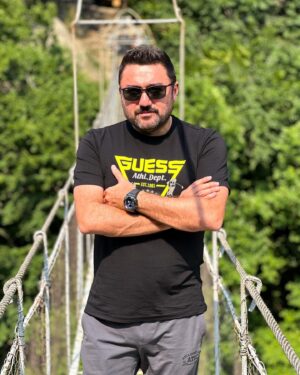 Müşfiq Şahverdiyev Instagram - Nece kecir istirahetiniz😎 Come to Ismayilli😍👍