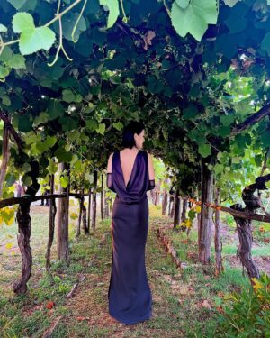 Myolie Wu Instagram - A wonderful opportunity to get away and pak tor 拍拖 with hubby as we attend our friends’ stunning wedding in Tuscany.
We look forward to many more friends getting married so we can do it more! 🥰♥️👰🏻🤵🏻
@karena_ngs @brian_sph @hakkaphil 
#tuscany #wedding 
👗💍👜 @givenchy #givenchy