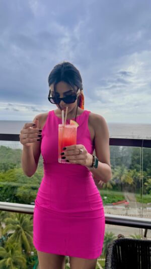 Myra Sareen Instagram - Very soon you’re going to be living the life you’ve dreamed of.
Believe it.🦄
Ameen