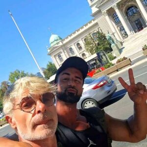 Nacho Guerreros Instagram - Beograd (Belgrado)
SERBIA 🇷🇸 

Nos han recibido maravillosamente, sus gentes son sencillas, muy amables y hospitalarias. Bajo un sol 🌞 de justicia nos despedimos hoy de Serbia que ha sido a todos los niveles un gran descubrimiento. 

Gracias a @diego_naturfitness por ser tan buen compañero de viaje y a @celetheone por mostrarnos el corazón de Novi Sad y de su país.
Ćao!
