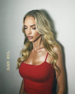 Nadezhda Sysoeva Instagram - 💔