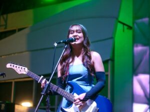 Nadila Wantari Instagram - cantik, tapi kok?! 

Thanks for having me @fusionfest.id @scientiasquare.park 

📸 @apujaruu