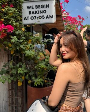 Nadila Wantari Instagram - we miss sunny days at canggu☀️