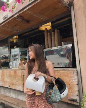 Nadila Wantari Instagram - we miss sunny days at canggu☀️
