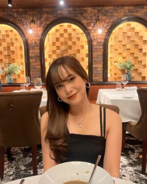 Nadila Wantari Instagram - little woman