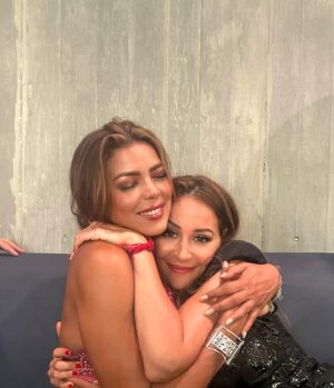 Nahed El Sebai Instagram - Happiest birthday my beautiful inside out best friend wish u all the best ya Nawaretna thank you for being who u are thank u for being next to me in my hardest time. You are bless to anyone u know rabina ye7miky w yenaga7ik aktar w aktar 
@menashalaby
@jamilaawad