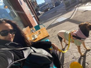 Naiara Awada Instagram - Disfrutando al sol con mi mejor compañía 
Mi bebé perro . Cu en @hausbrot_madero
